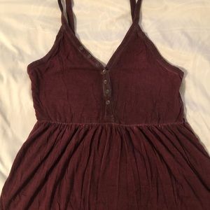 American Eagle maroon tank